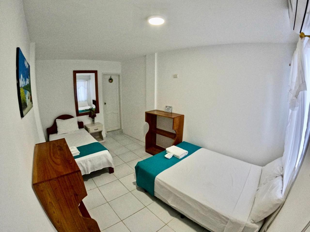Galapagos Isabela Hotel Loja Puerto Villamil Exteriör bild