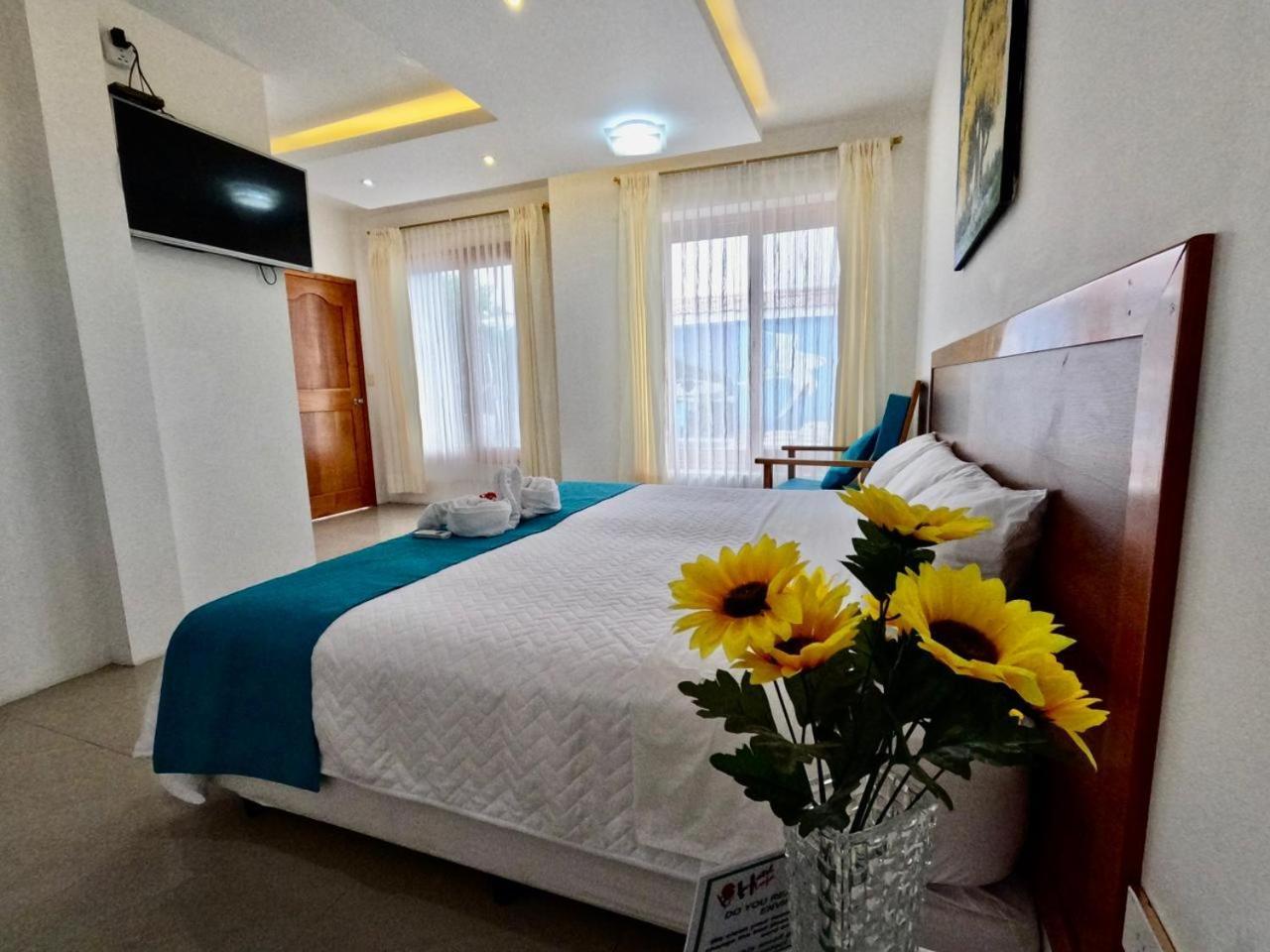 Galapagos Isabela Hotel Loja Puerto Villamil Rum bild